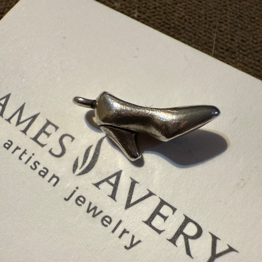 James Avery Retired High Heel preowned cut
